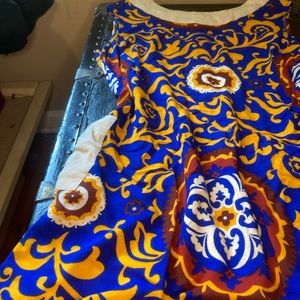 Vintage Two Pocket Cut Out Printed Dress